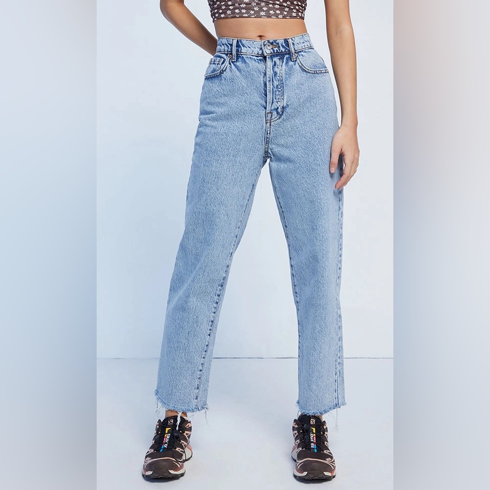 PacSun Women’s Eco Light Blue High Waisted Straight Leg Medium Indigo Jeans